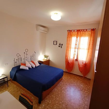 Lo Zizzolo- Bed&Breakfast Bed & Breakfast Marina di Campo Exterior photo